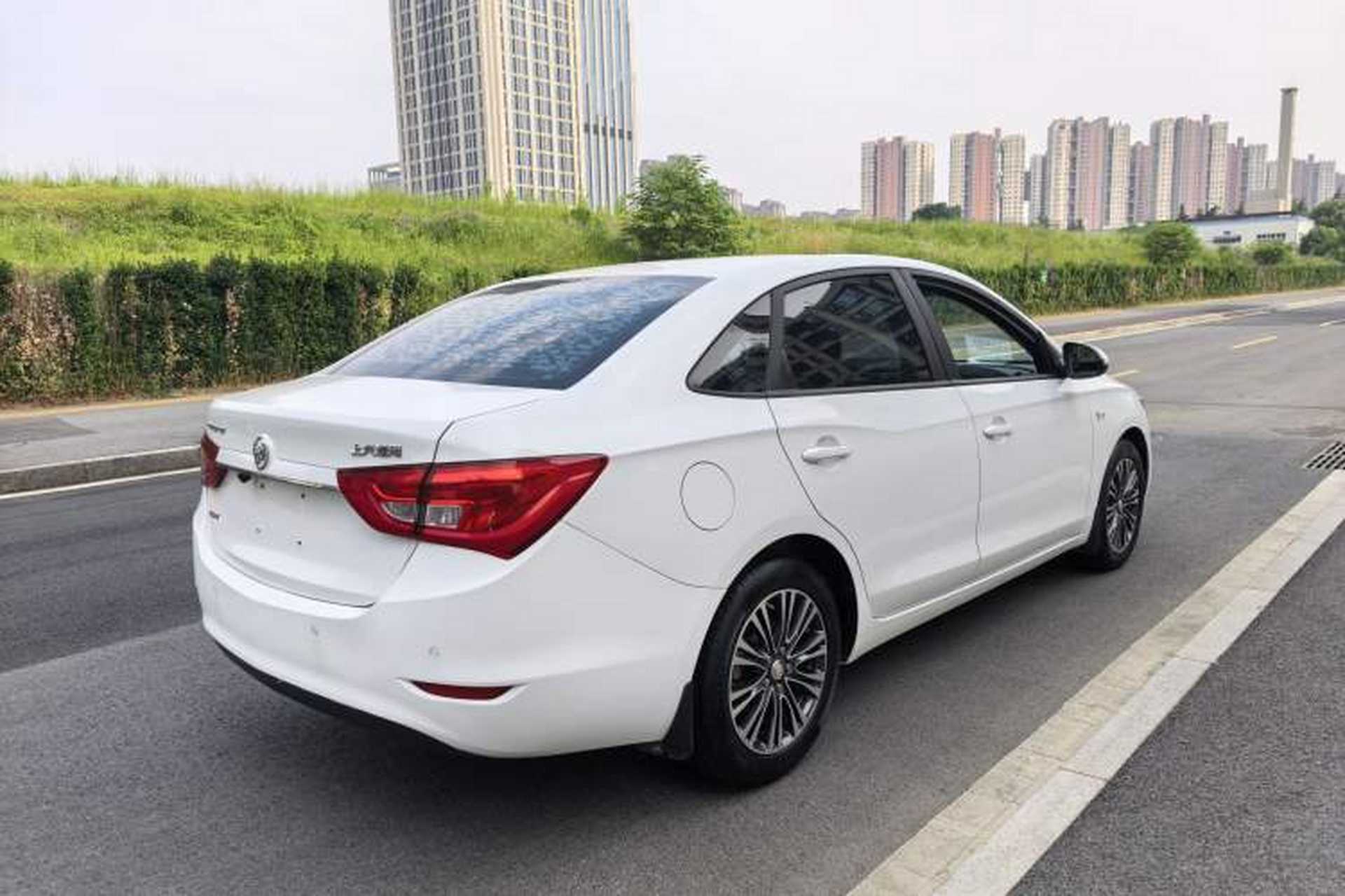 Used Buick GT 2017 15N Automatic Deluxe Edition Exterior 6