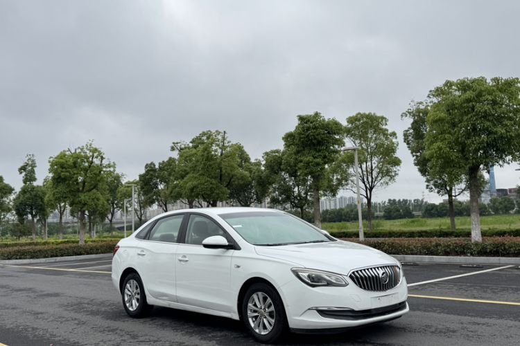 Used Buick GT 2017 15N Automatic Entry-Level Trim Exterior 7