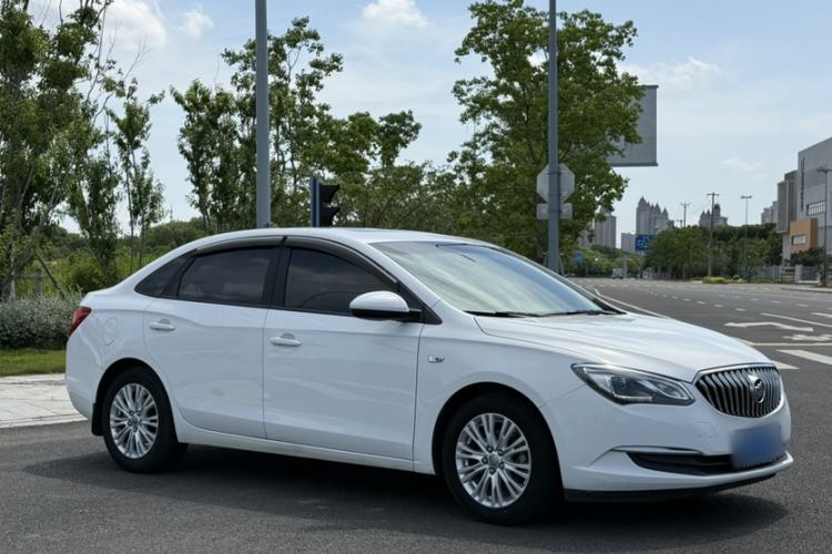 Used Buick GT 2017 15N Automatic Elite Version Exterior 9