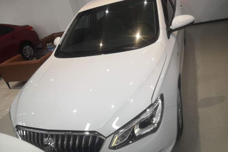 Used Buick GT 2017 15N Automatic Entry-Level Trim Front