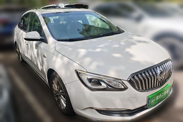 Used Buick GT 2017 15N Automatic Elite Version Front Right 45 Deg