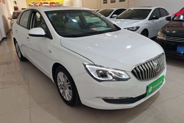 Used Buick GT 2017 15N Automatic Elite Version Front Right 45 Deg
