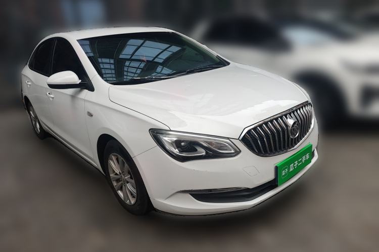 Used Buick GT 2017 15N Manual Entry-Level Trim Front Right 45 Deg