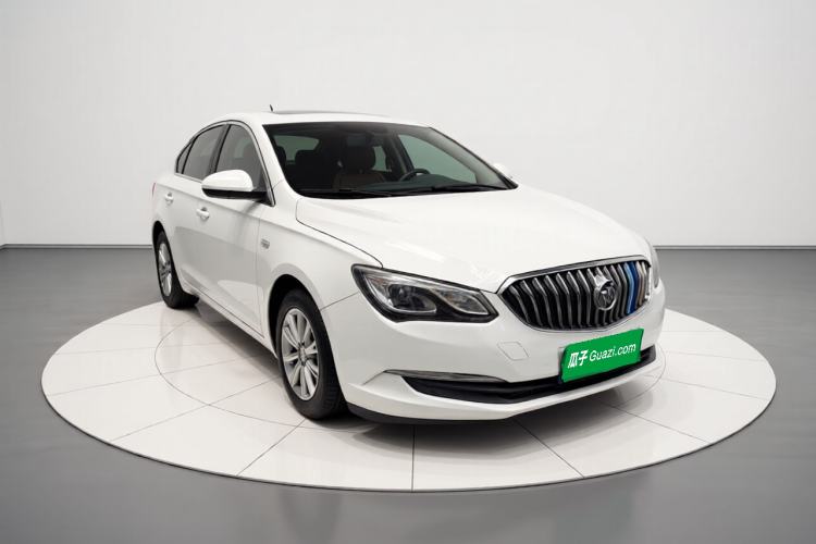 Used Buick GT 2017 15N Automatic Entry-Level Trim Front Right 45 Deg