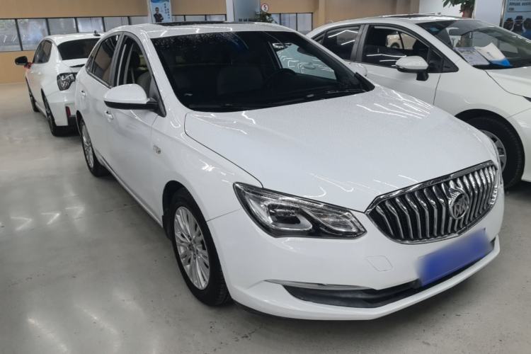 Used Buick GT 2017 15N Automatic Elite Version Front Right 45 Deg