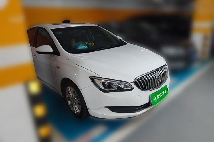 Used Buick GT 2017 15N Automatic Elite Version Front Right 45 Deg
