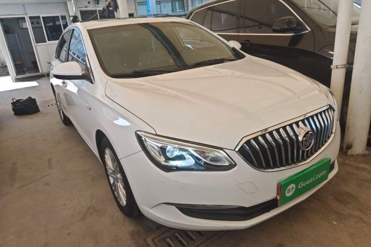 Used Buick GT 2017 15N Automatic Elite Version Front Right 45 Deg