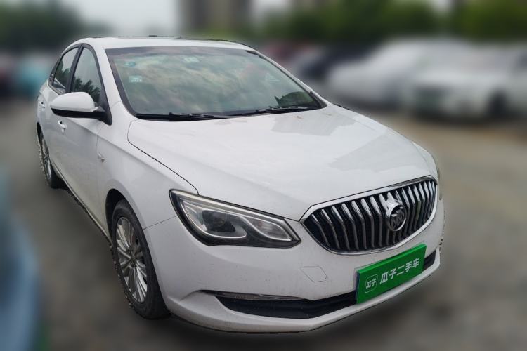 Used Buick GT 2017 15N Automatic Elite Version Front Right 45 Deg