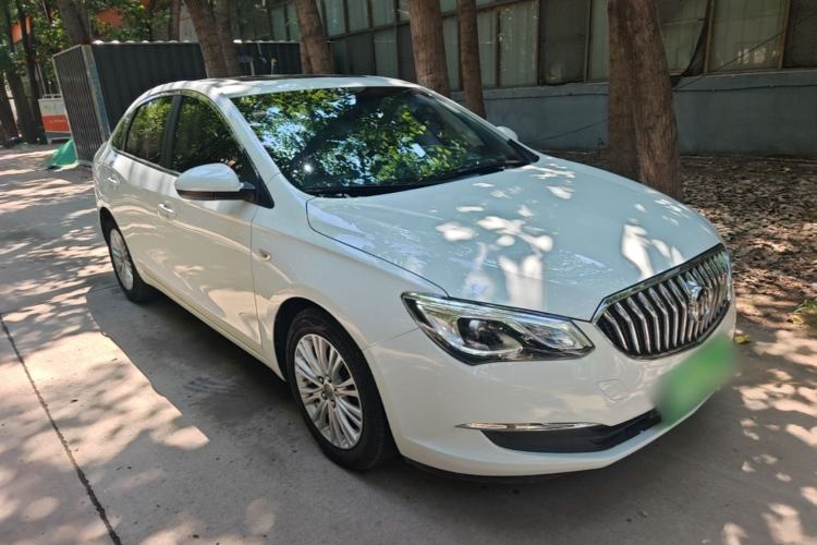 Used Buick GT 2017 15N Automatic Elite Version Front Right 45 Deg