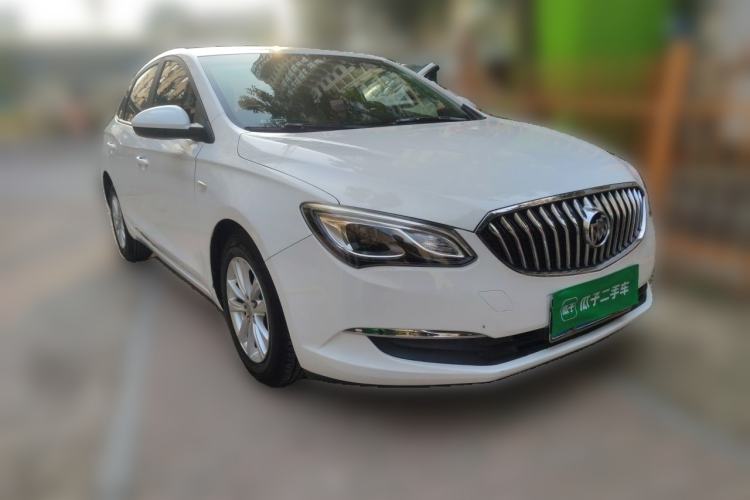 Used Buick GT 2017 15N Automatic Entry-Level Trim Front Right 45 Deg