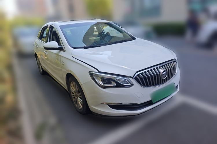Used Buick GT 2017 15N Automatic Elite Version Front Right 45 Deg