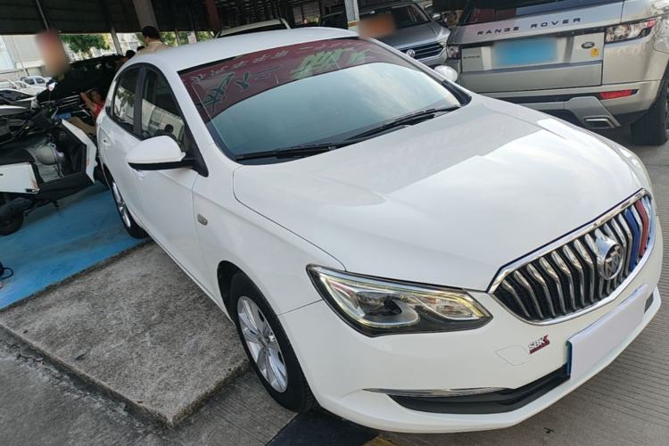 Used Buick GT 2017 15N Automatic Entry-Level Trim Front Right 45 Deg