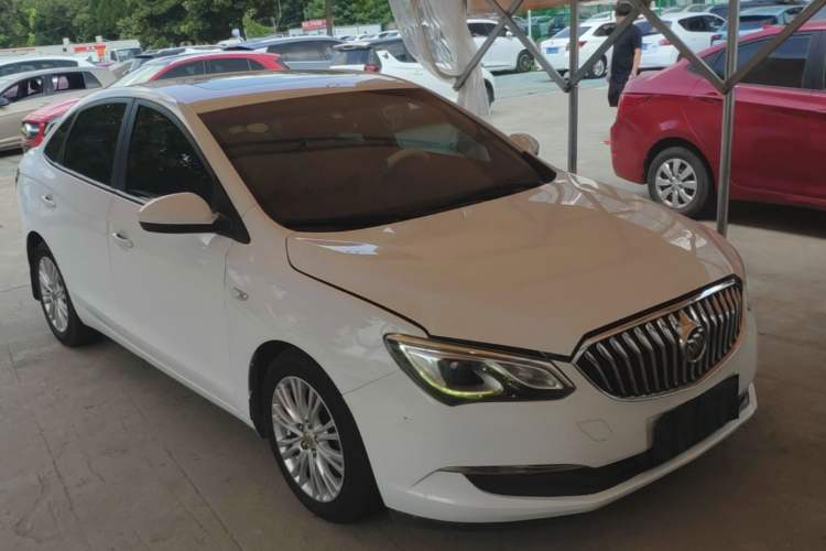 Used Buick GT 2017 15N Automatic Elite Version Front Right 45 Deg