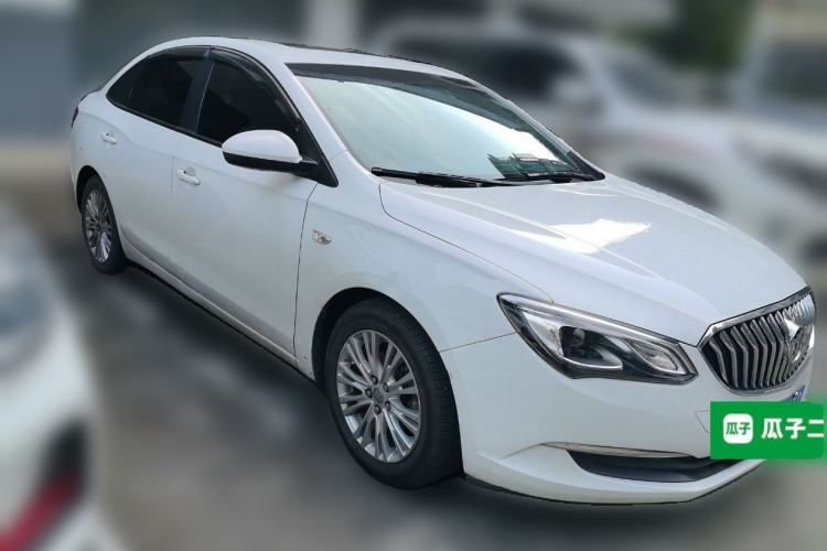 Used Buick GT 2017 15N Automatic Elite Version Front Right 45 Deg
