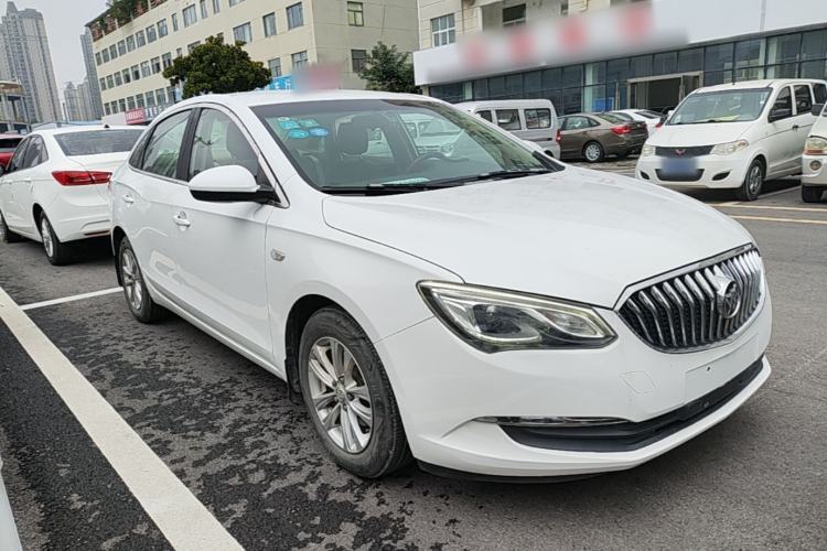 Used Buick GT 2017 15N Automatic Entry-Level Trim Front Right 45 Deg