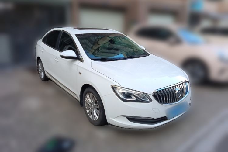 Used Buick GT 2017 15N Automatic Elite Version Front Right 45 Deg
