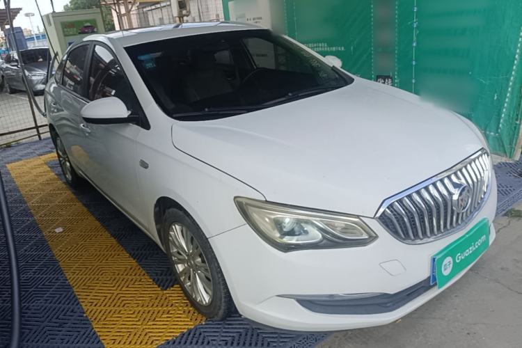 Used Buick GT 2017 15N Automatic Elite Version Front Right 45 Deg