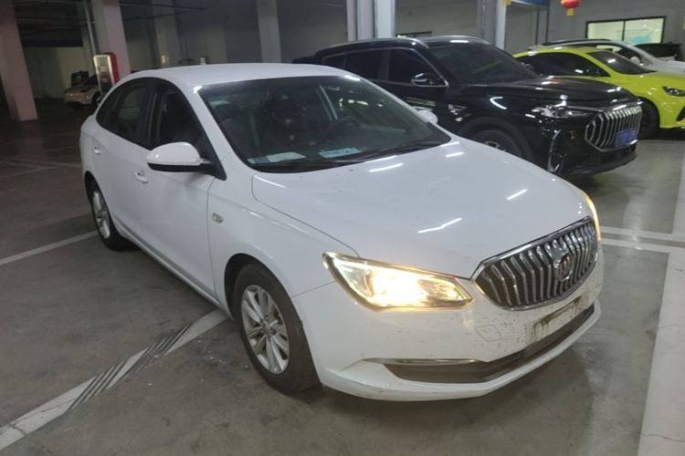 Used Buick GT 2017 15N Automatic Entry-Level Trim Front Right 45 Deg