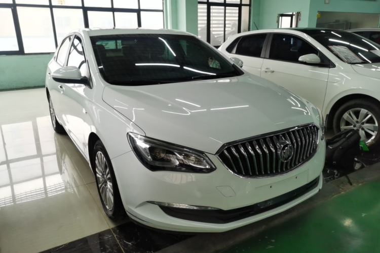 Used Buick GT 2017 15N Automatic Elite Version Front Right 45 Deg