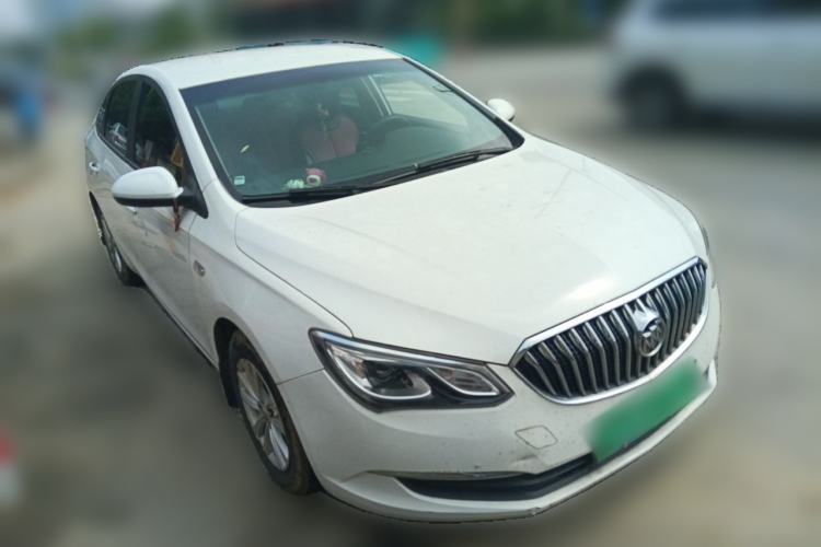 Used Buick GT 2017 15N Automatic Entry-Level Trim Front Right 45 Deg