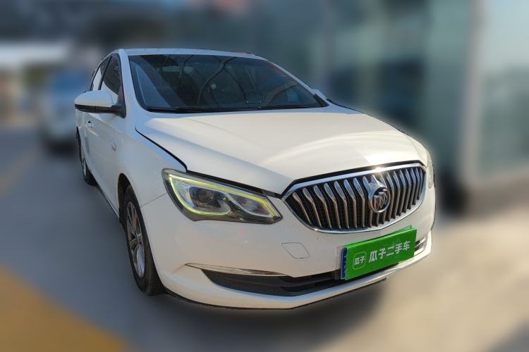 Used Buick GT 2017 15N Manual Entry-Level Trim Front Right 45 Deg