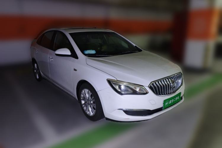 Used Buick GT 2017 15N Automatic Elite Version Front Right 45 Deg
