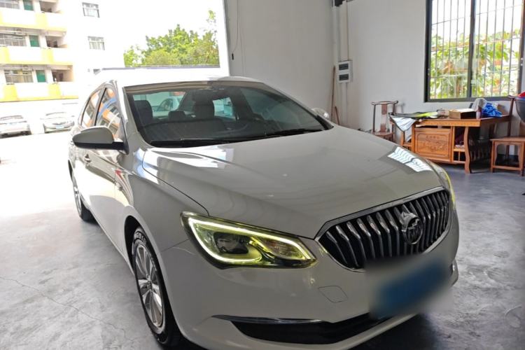 Used Buick GT 2017 15N Automatic Entry-Level Trim Front Right 45 Deg