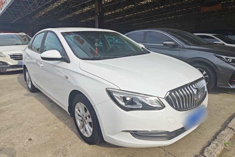 Used Buick GT 2017 15N Automatic Entry-Level Trim Front Right 45 Deg
