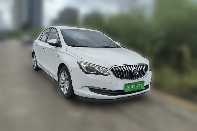 Used Buick GT 2017 15N Automatic Entry-Level Trim Front Right 45 Deg