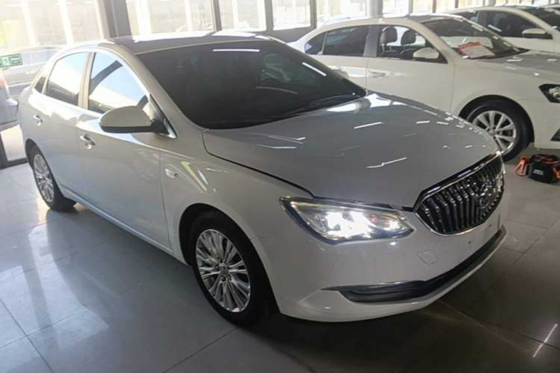 Used Buick GT 2017 15N Automatic Elite Version Front Right 45 Deg