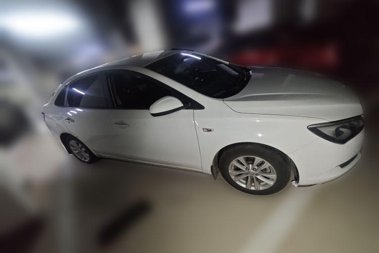 Used Buick GT 2017 15N Manual Entry-Level Trim Front Right 45 Deg