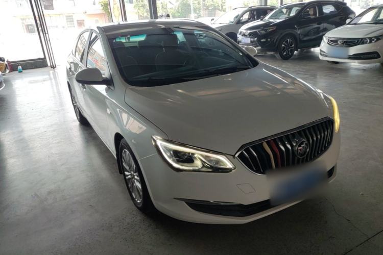 Used Buick GT 2017 15N Automatic Elite Version Front Right 45 Deg