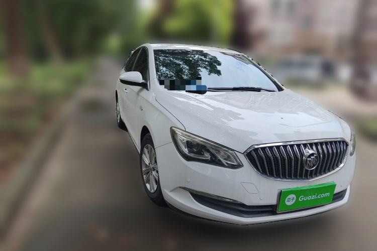 Used Buick GT 2017 15N Automatic Entry-Level Trim Front Right 45 Deg