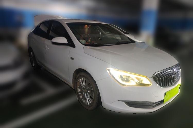 Used Buick GT 2017 15N Automatic Elite Version Front Right 45 Deg