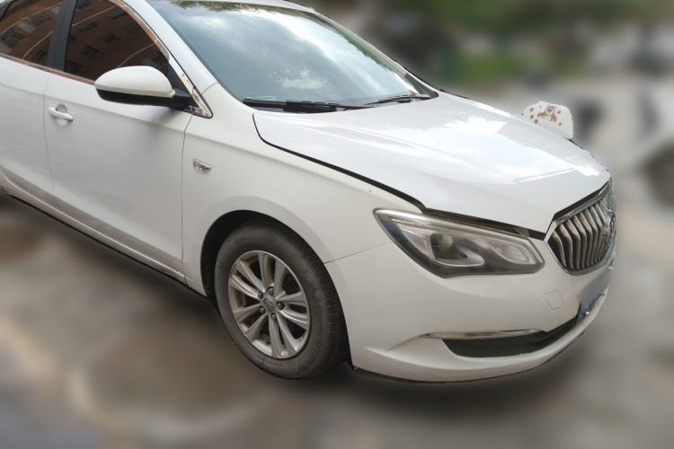 Used Buick GT 2017 15N Manual Entry-Level Trim Front Right 45 Deg