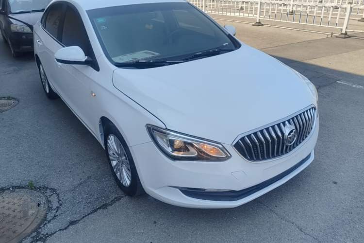 Used Buick GT 2017 15N Automatic Elite Version Front Right 45 Deg
