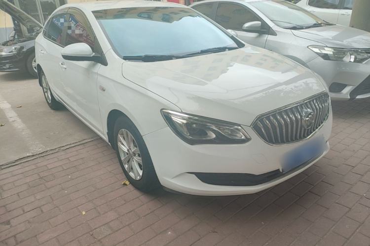 Used Buick GT 2017 15N Automatic Entry-Level Trim Front Right 45 Deg