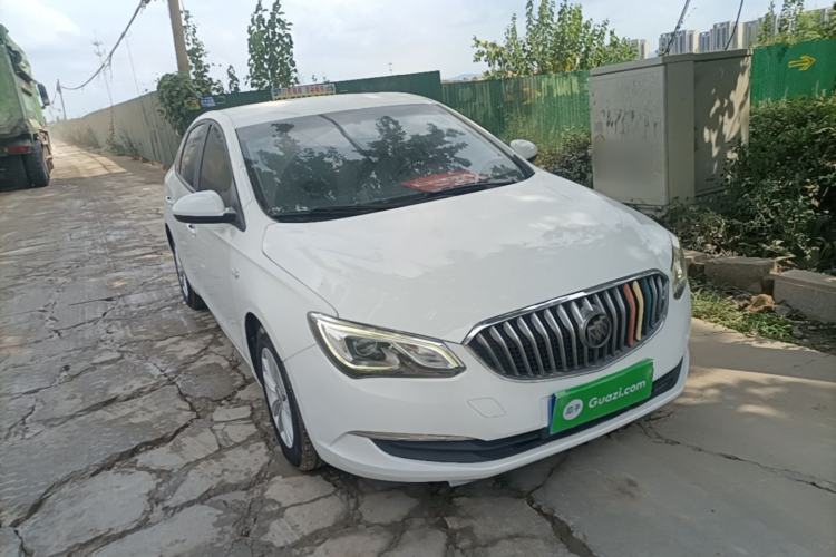 Used Buick GT 2017 15N Automatic Entry-Level Trim Front Right 45 Deg