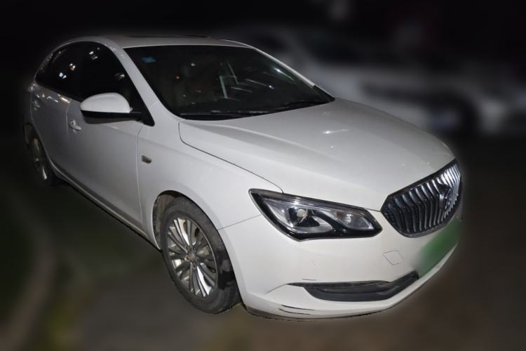 Used Buick GT 2017 15N Manual Elite Version Front Right 45 Deg