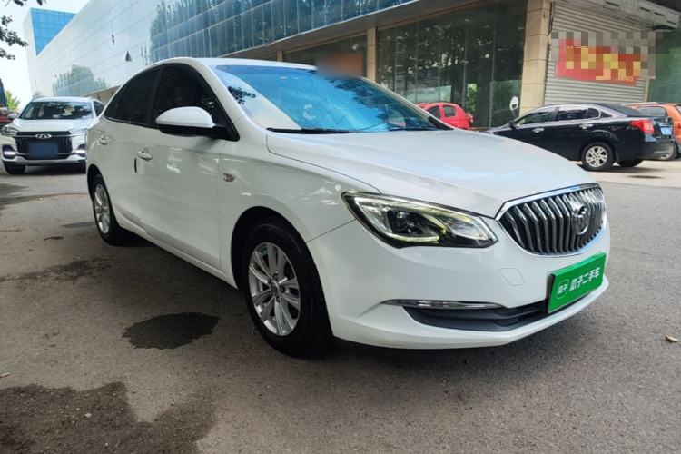 Used Buick GT 2017 15N Manual Entry-Level Trim Front Right 45 Deg