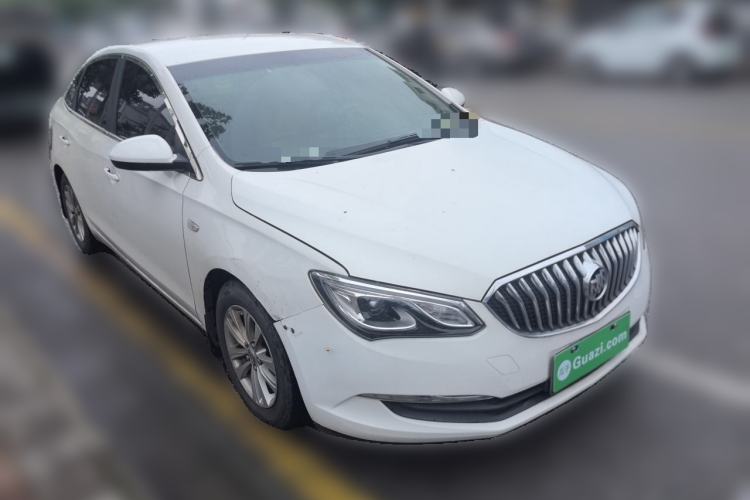 Used Buick GT 2017 15N Manual Entry-Level Trim Front Right 45 Deg