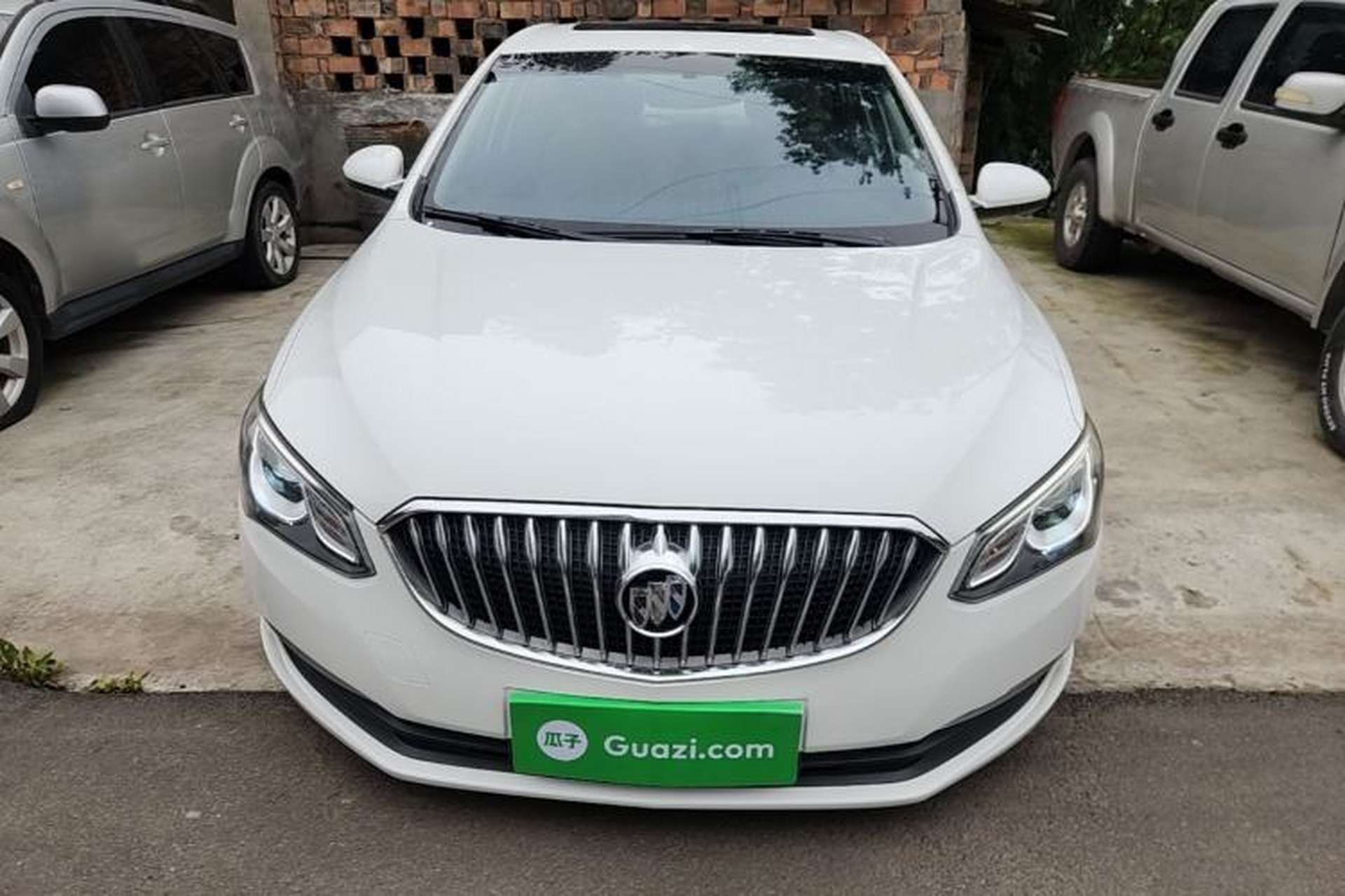 Used Buick GT 2017 15N Manual Elite Version Front