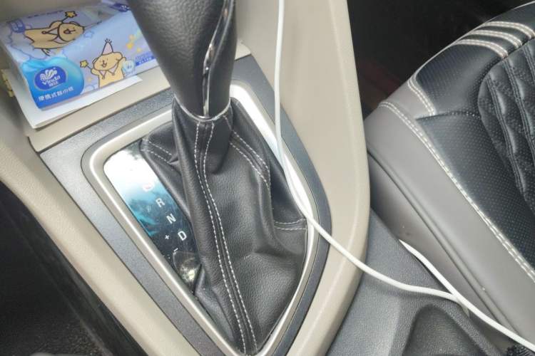 Used Buick GT 2017 15N Automatic Entry-Level Trim Gear Lever