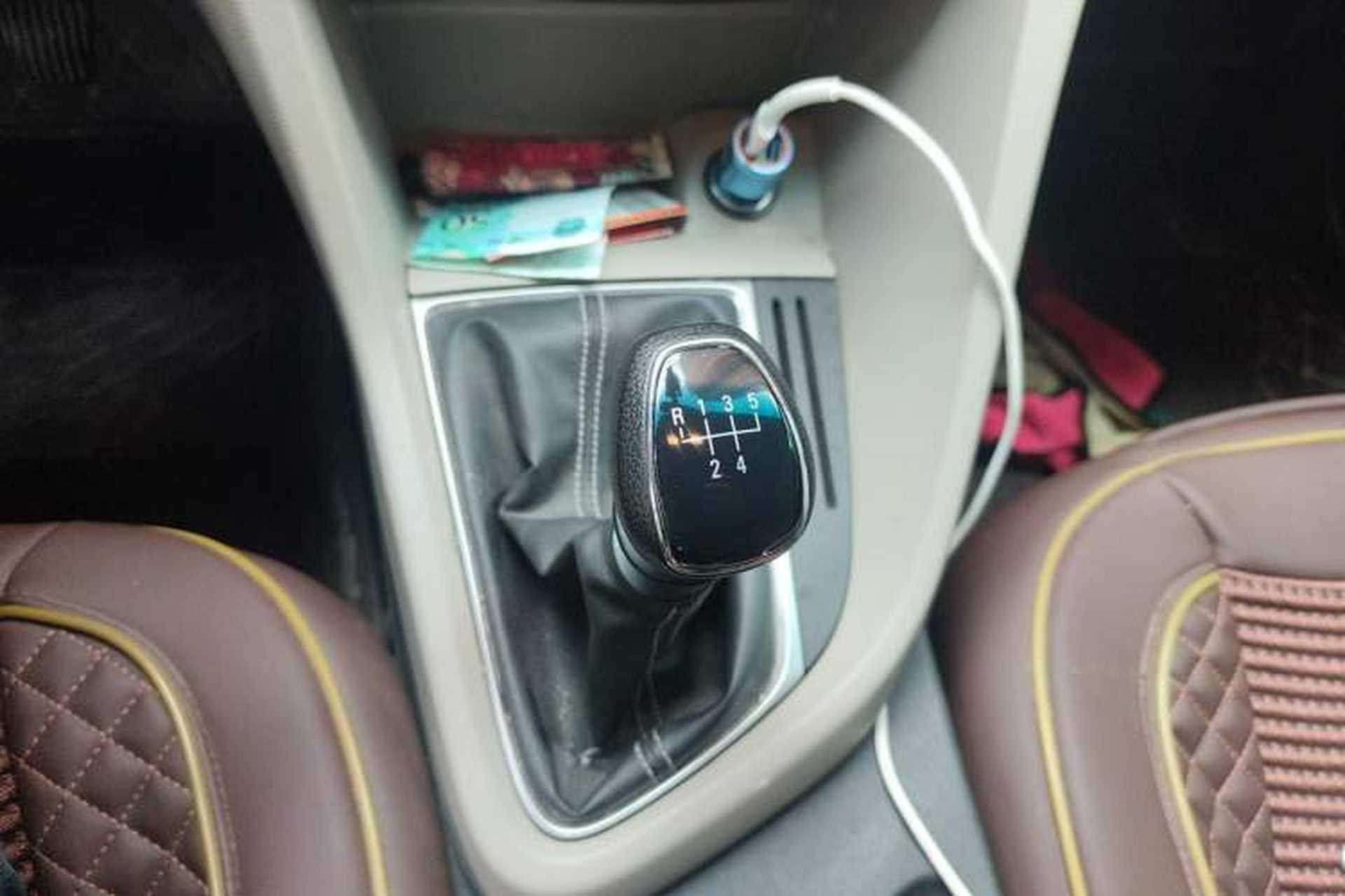 Used Buick GT 2017 15N Manual Entry-Level Trim Gear Lever