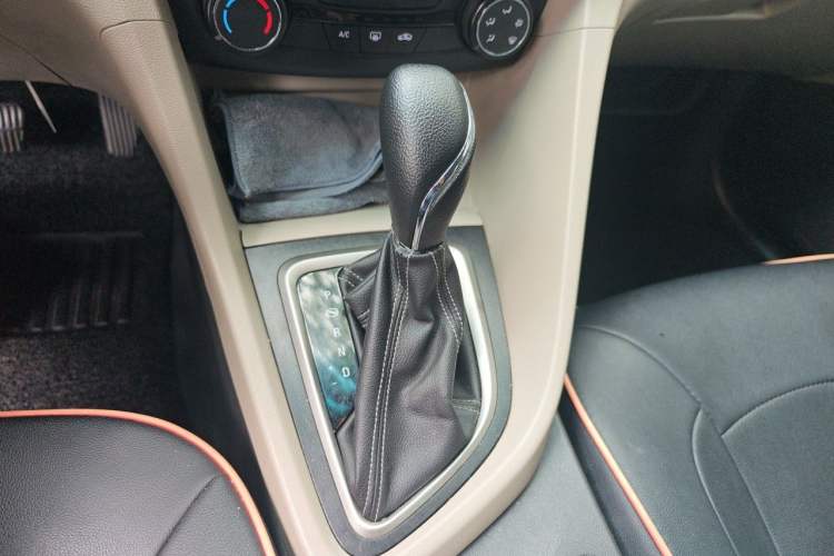Used Buick GT 2017 15N Automatic Entry-Level Trim Gear Lever