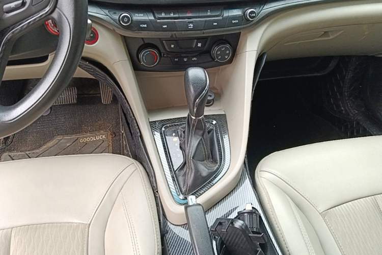 Used Buick GT 2017 15N Automatic Elite Version Gear Lever