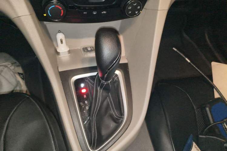 Used Buick GT 2017 15N Automatic Entry-Level Trim Gear Lever
