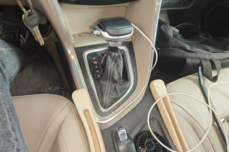 Used Buick GT 2017 15N Automatic Elite Version Gear Lever