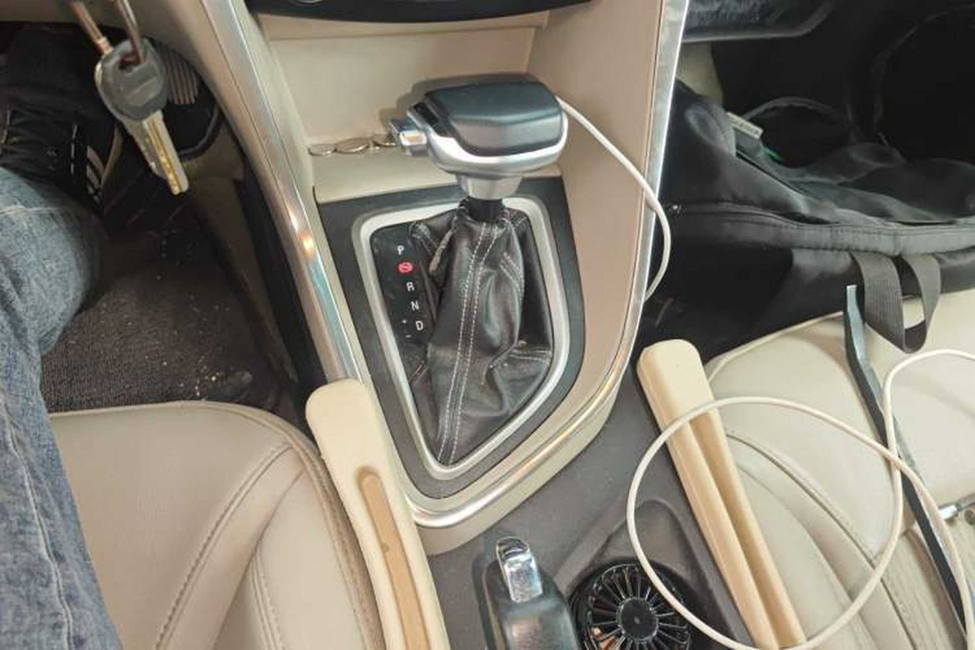 Used Buick GT 2017 15N Automatic Elite Version Gear Lever