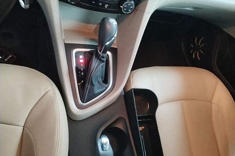 Used Buick GT 2017 15N Automatic Entry-Level Trim Gear Lever